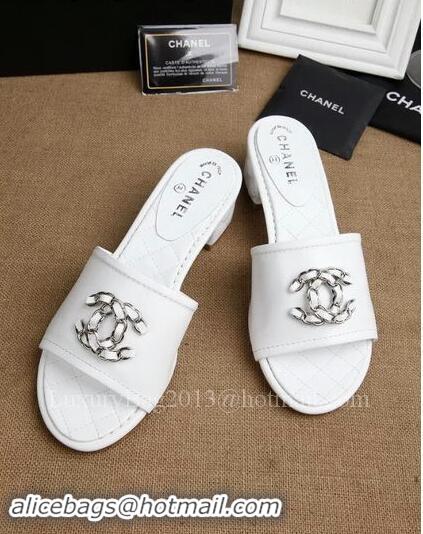 Grade Quality Chanel Slipper Leatehr CH1710 White