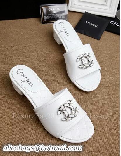 Grade Quality Chanel Slipper Leatehr CH1710 White