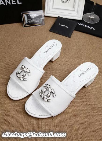 Grade Quality Chanel Slipper Leatehr CH1710 White