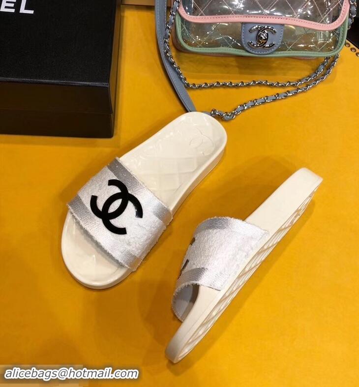 Discount Chanel CC Logo Transparent PVC Shower Shoes Mules Slipper Sandals G96411 Towel White 2019