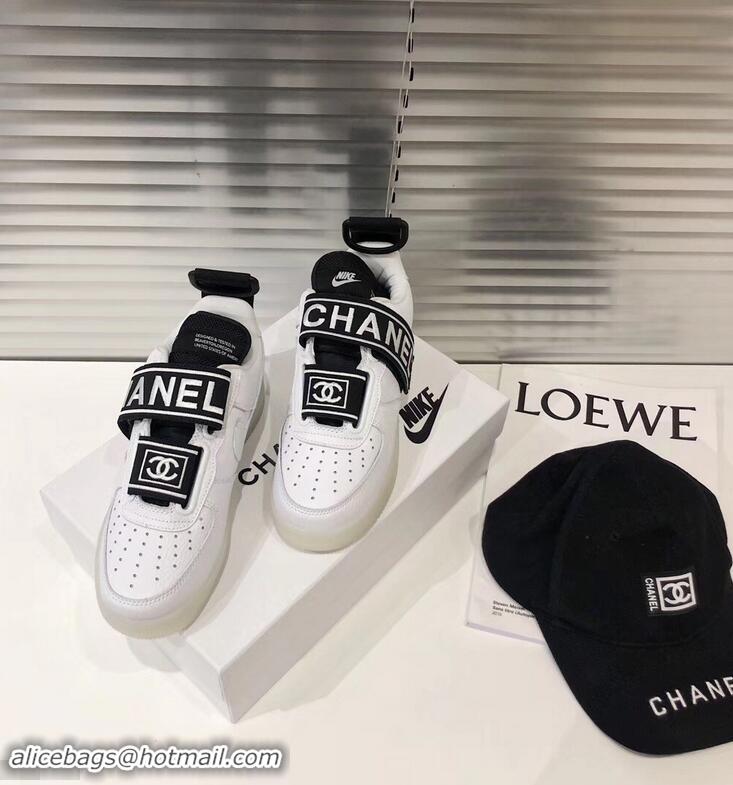 Discount Chanel x Nike Vintage Logo Sneakers G96418 White 2019