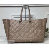 Shop Valentino Large Quilted Boomstud Top-handle Bag 601436 Nude