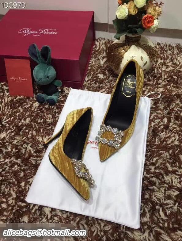 Low Price Roger Vivier Velvet 6.5cm Heel Pumps with Crystal Buckle R8822 Gold 2018