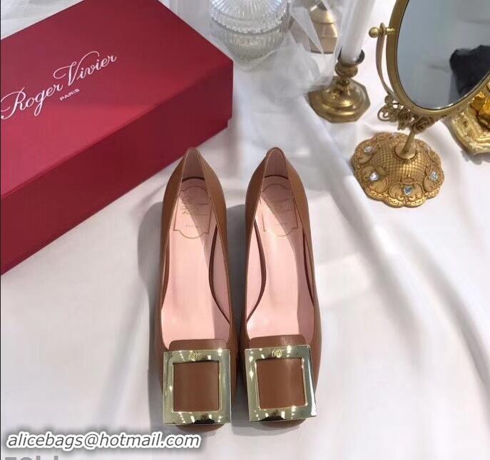 Imitation Roger Vivier Heel 4.5cm Calfskin Metal Buckle Pumps R8998 Brown 2019