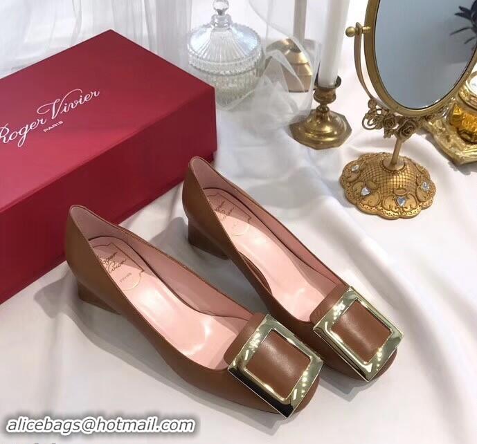 Imitation Roger Vivier Heel 4.5cm Calfskin Metal Buckle Pumps R8998 Brown 2019