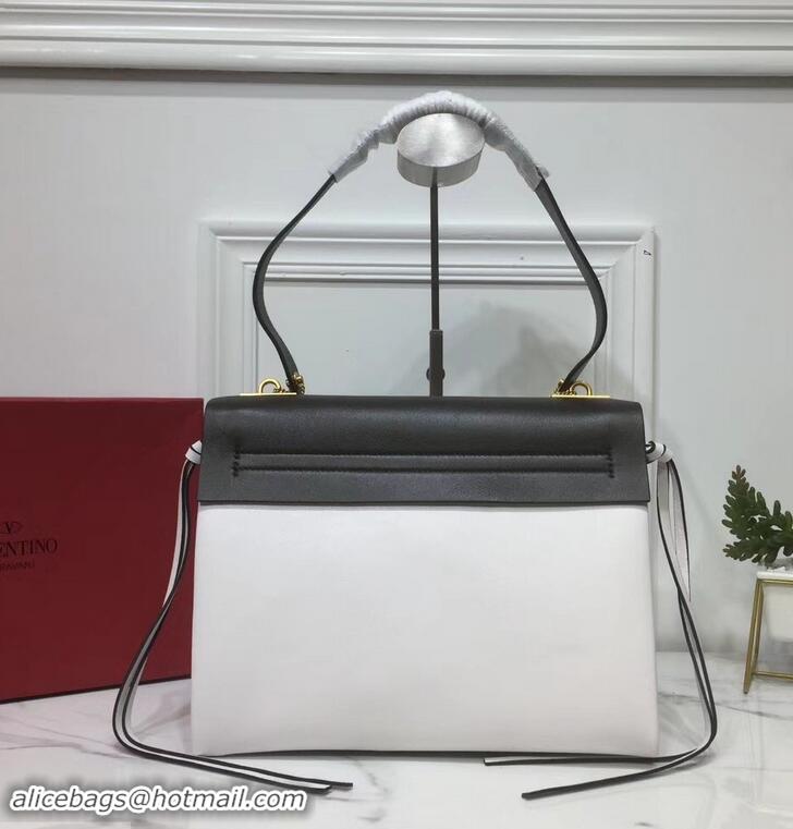 Luxury Hot Valentino Smooth Calfskin Medium VRing Shoulder Bag 181683 Black/White 2019