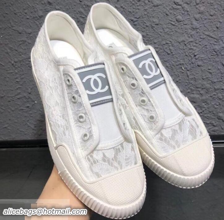 Good Product Chanel Vintage CC Logo Sneakers Lace 701011 White 2019 