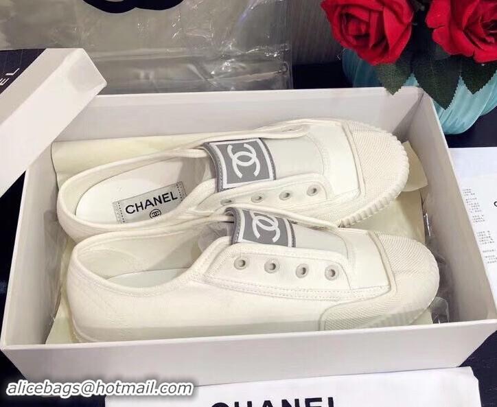 Grade Design Chanel Vintage CC Logo Sneakers S701012 White 2019 