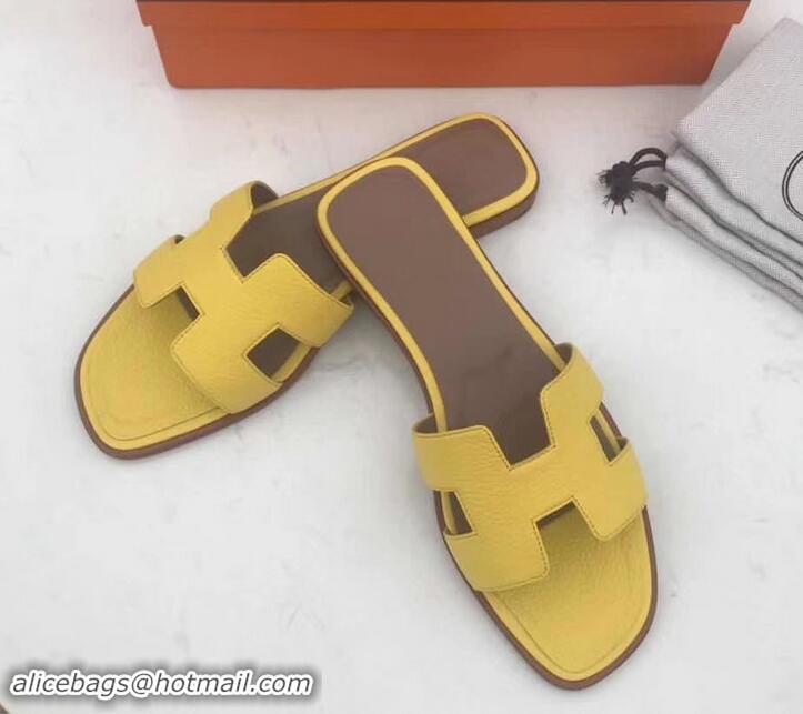 Good Quality Hermes Oran Flat Slipper Sandals in Togo Leather H701030 Yellow/Coffee