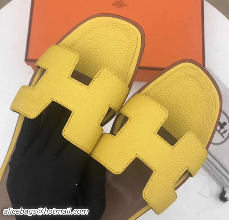 Good Quality Hermes Oran Flat Slipper Sandals in Togo Leather H701030 Yellow/Coffee