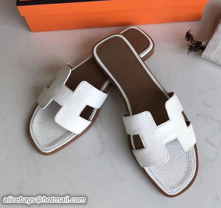 Classic Hermes Oran Flat Slipper Sandals in Togo Leather H701030 White