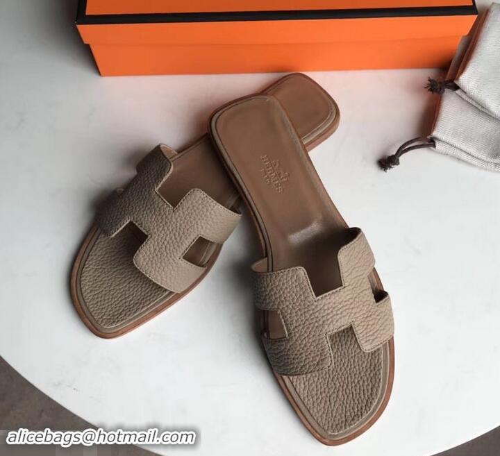 Discount Design Hermes Oran Flat Slipper Sandals in Togo Leather H701030 Light Camel/Brown