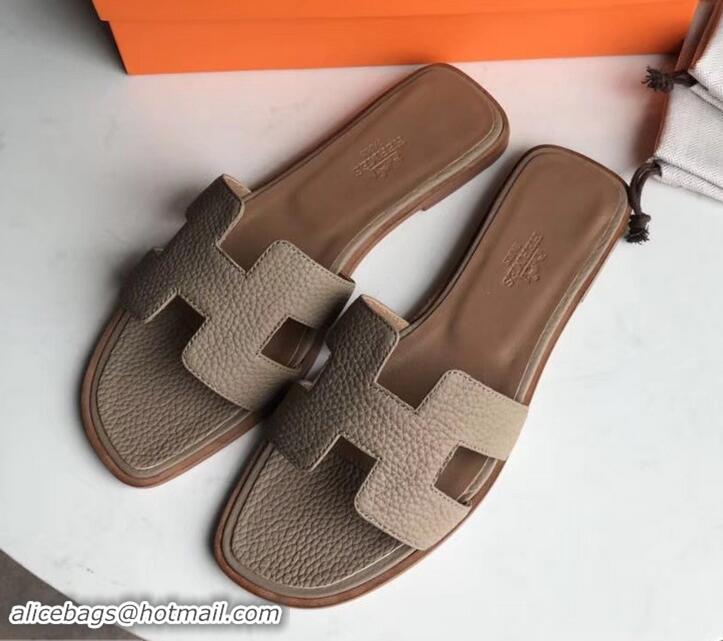 Discount Design Hermes Oran Flat Slipper Sandals in Togo Leather H701030 Light Camel/Brown