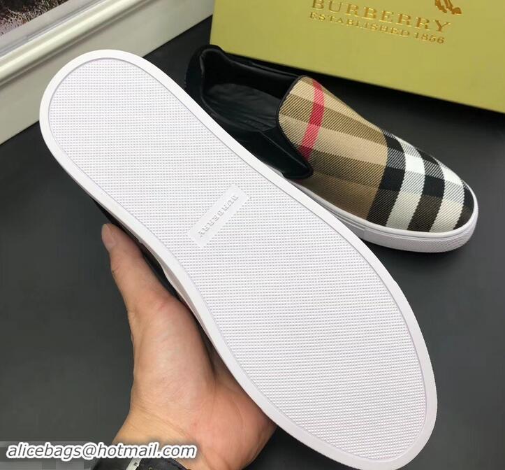 New Style Burberry Vintage Check Men's Slip-on Sneakers 525752 Beige