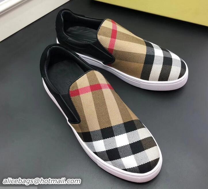 New Style Burberry Vintage Check Men's Slip-on Sneakers 525752 Beige