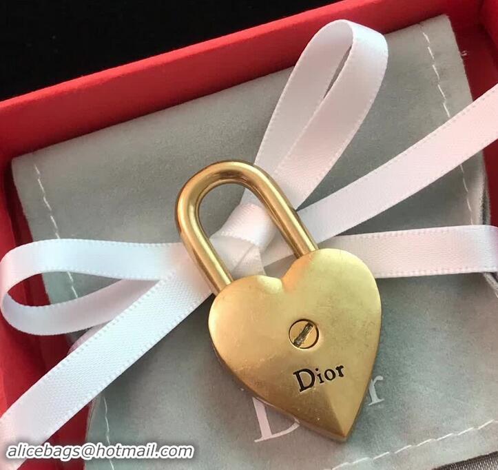 Luxury Dior Lucky Locket Bracelet with Red Heart Padlock J717020