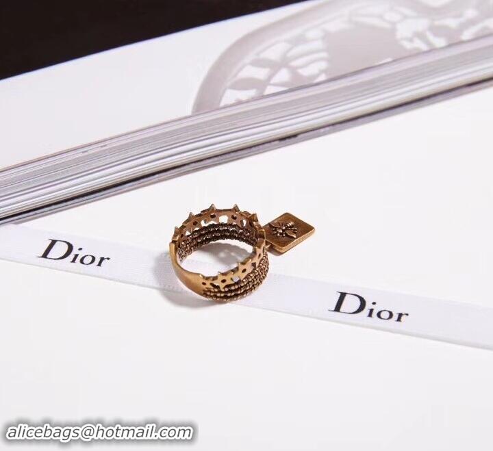  Sophisticated Dior Star and Bee Ring Gold J71721