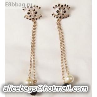 Sophisticated Chanel Earrings J717453