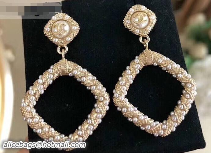 Shipping Design Chanel Earrings 721015