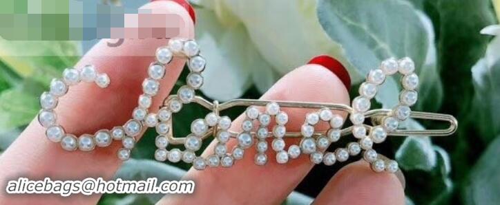 Stylish Chanel Hair Accessory 721074