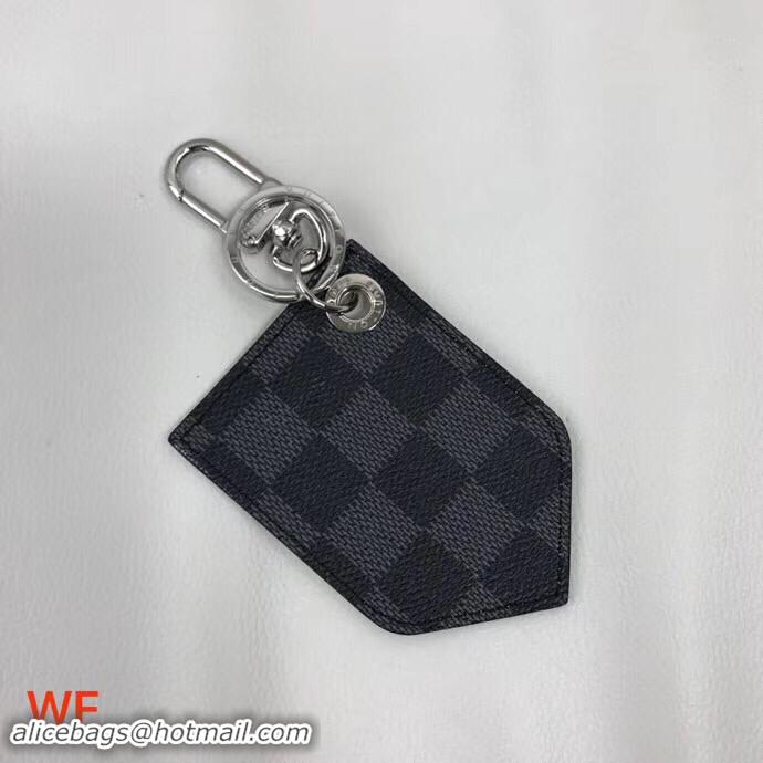 Popular Louis Vuitton Keychain LV122602