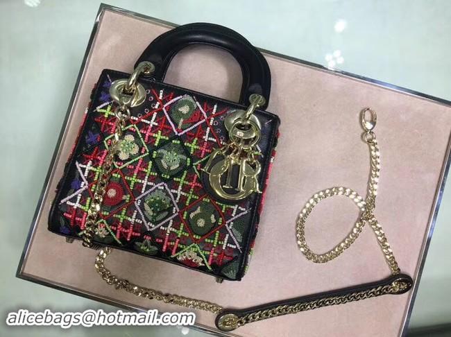 Classic Specials MINI LADY DIOR EMBROIDERED BAG M0598CRMH-3