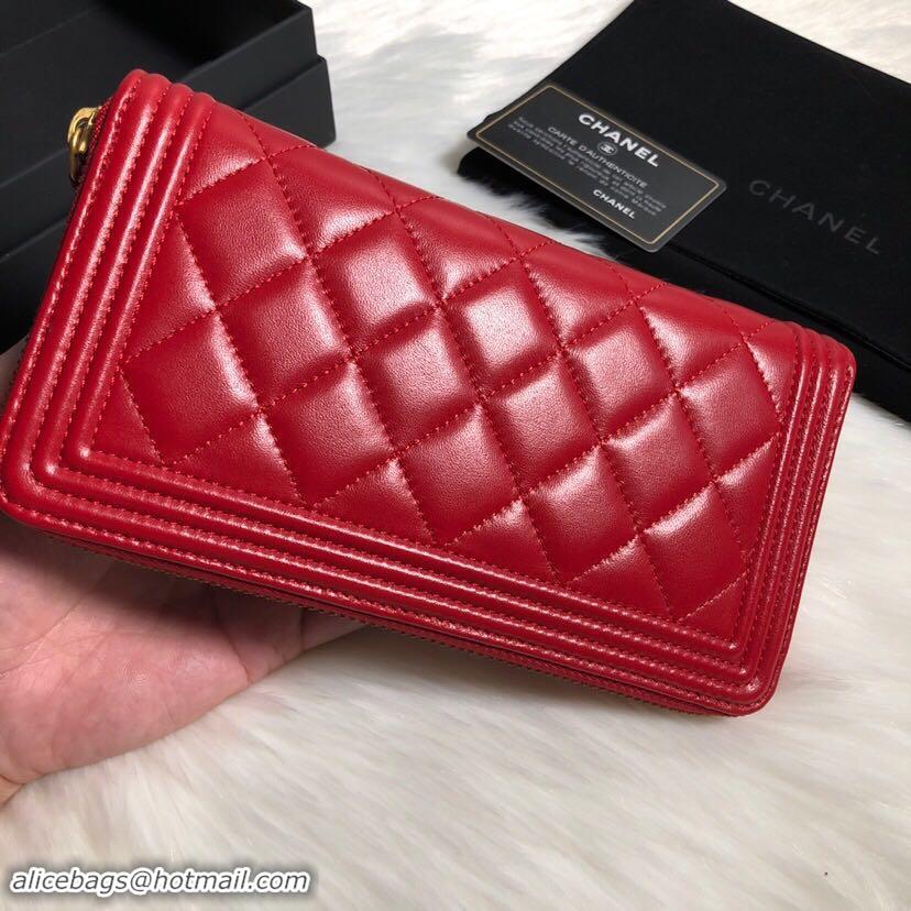 Good Looking Chanel Lambskin & Gold-Tone Metal A81799 red