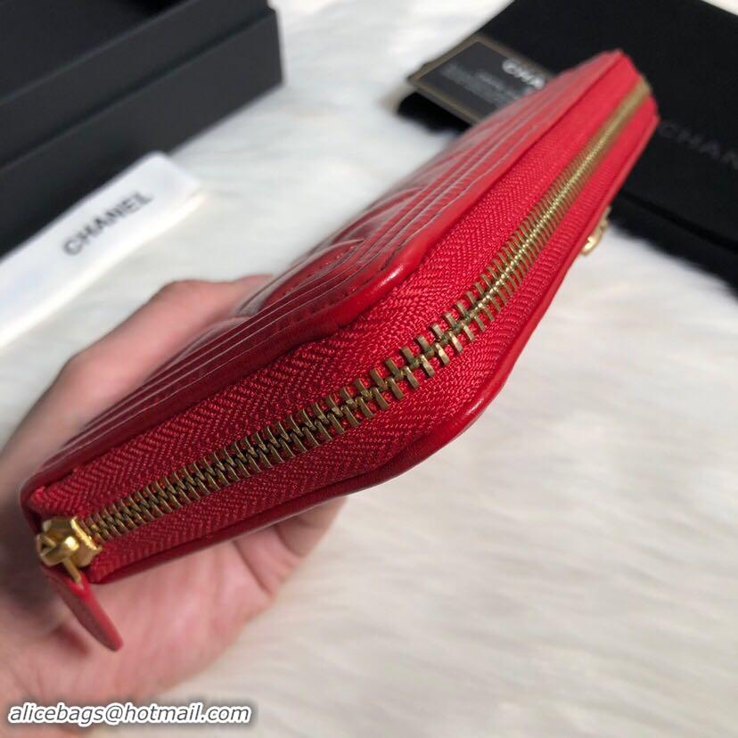 Good Looking Chanel Lambskin & Gold-Tone Metal A81799 red