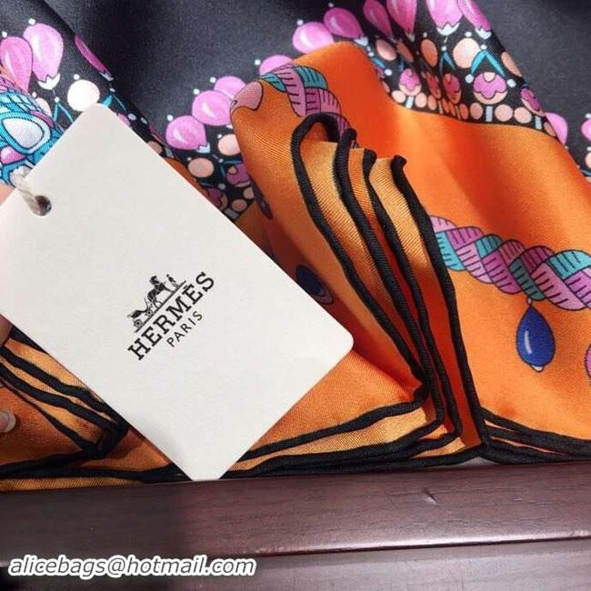 Good Quality Hermes Scarf in silk twill with hand rolled edges H2566