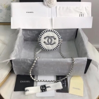 Crafted Chanel Original Clutch with Chain B81599 white