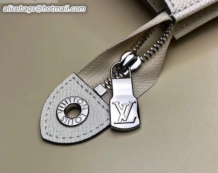 New Stylish Louis Vuitton Pochette Voyage MM Bag Taiga Leather Outline M62912 White/Gray