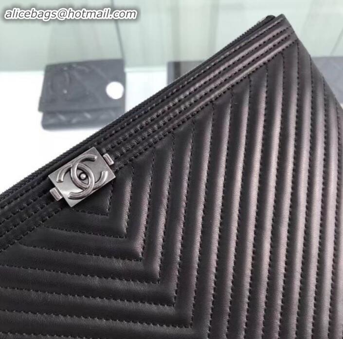 Top Grade Chanel Boy Pouch Clutch Small Bag A84406 Chevron Lambskin Black/Silver