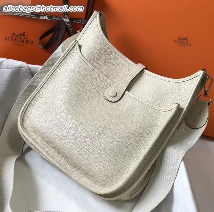 Sumptuous Hermes Togo Leather Evelyne III PM Bag H091401 creamy