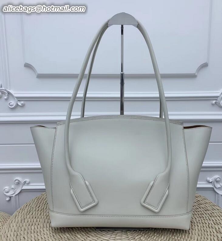 Cheapest Bottega Veneta Arco 48 Bag in French Calf Top Handle Bag BV90701 White 2019