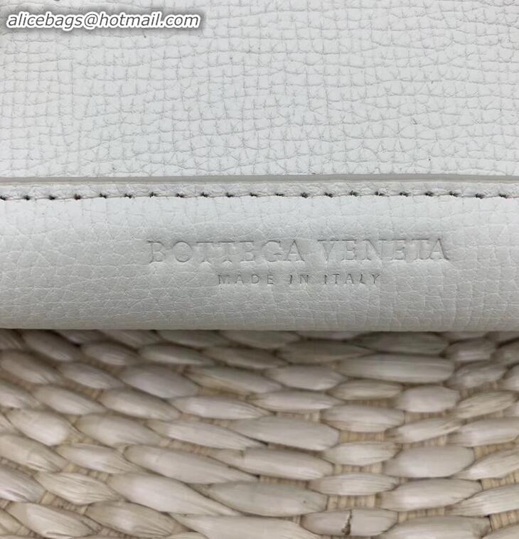 Buy women Bottega Veneta Arco 48 Bag in Grainy Calfskin Top Handle Bag BV90702 White 2019