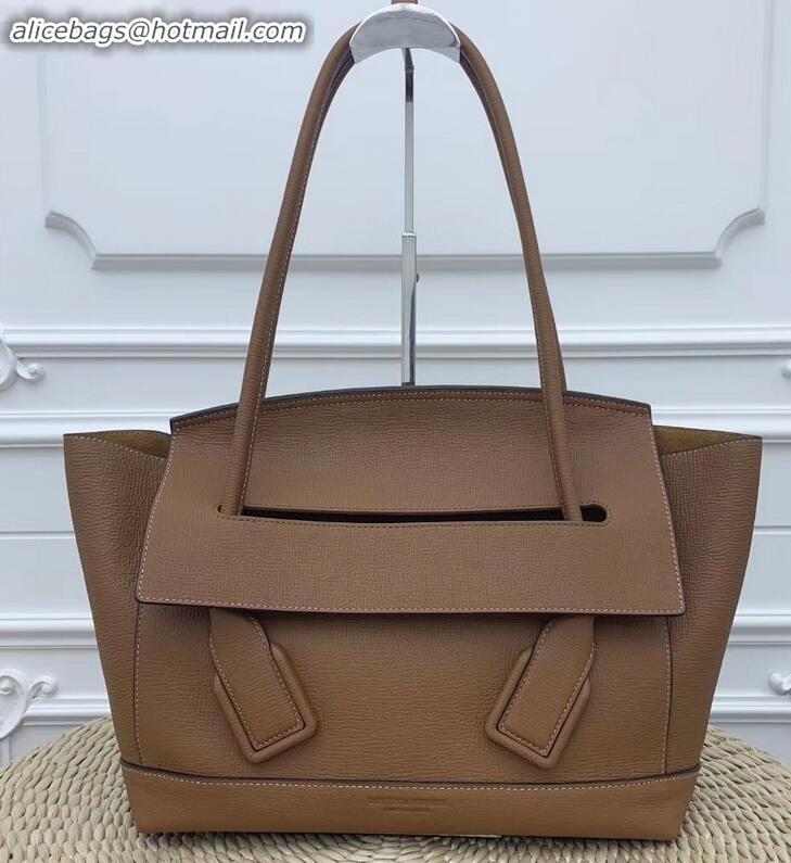 Cheapest Bottega Veneta Arco 48 Bag in Grainy Calfskin Top Handle Bag BV90702 Brown 2019