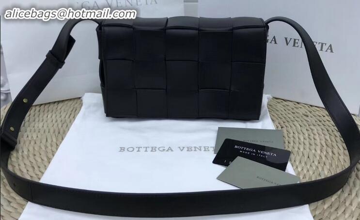 Stylish Bottega Veneta Cassette Crossbody Bag In Maxi Intrecciato BV90726 Black 2019