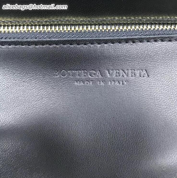 Stylish Bottega Veneta Cassette Crossbody Bag In Maxi Intrecciato BV90726 Black 2019