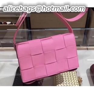 Youthful Bottega Veneta Cassette Crossbody Bag In Maxi Intrecciato BV90726 Pink 2019