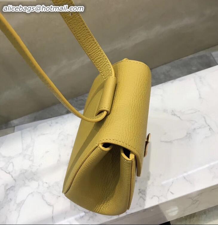 Well Crafted Bottega Veneta Rounded Belt Bag 576643 Yellow 2019