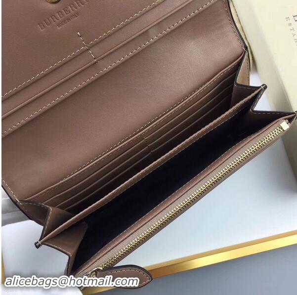 Grade Promotion Burberry Calfskin Leather Clutch Bag 3957 Camel