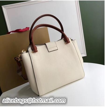 Expensive Grade BURBERRY Medium Banner tote bag 0221 white