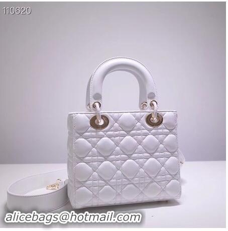 Unique Imitation Dior lucky badges Original sheepskin Tote Bag A88035 white