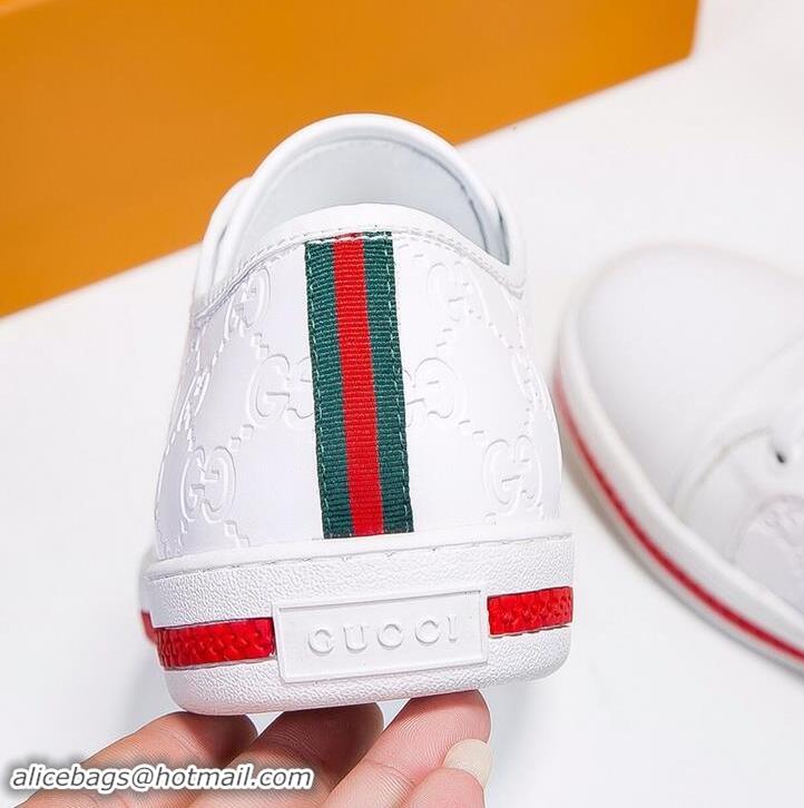 Discount Gucci Shoes Men Low-Top Sneakers GGsh098