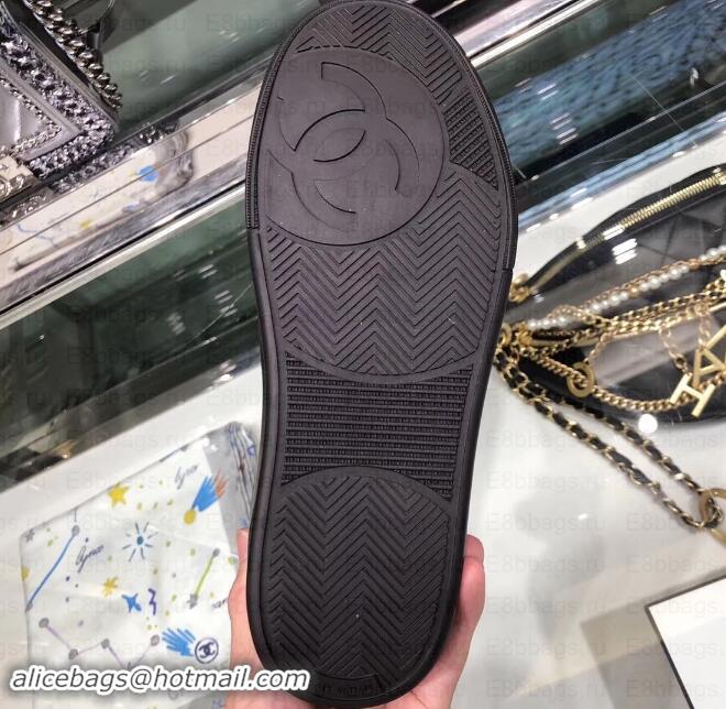 Perfect Chanel Logo Satin Finish Lambskin Sneakers G35063 Black 2019