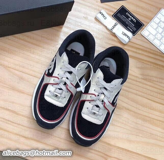 Stylish Chanel CC Logo Leather Sneakers G34360 22