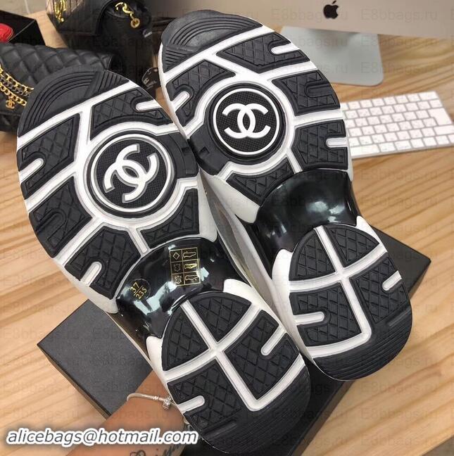 Grade Chanel CC Logo Leather Sneakers G34360 25