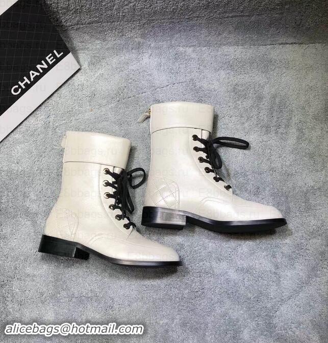 Luxury Chanel CC Logo Pearl Calfskin Lace-Ups Ankle Boots C101601 Creamy 2019