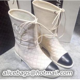 Sophisticated Chanel Heel 4cm CC Logo Quilting Crinkled Calfskin Ankle Boots Creamy C101604