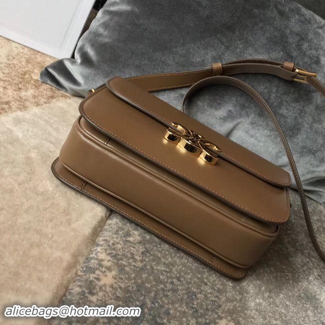 Durable CELINE MEDIUM TRIOMPHE BAG IN SHINY CALFSKIN CL87363 Camel